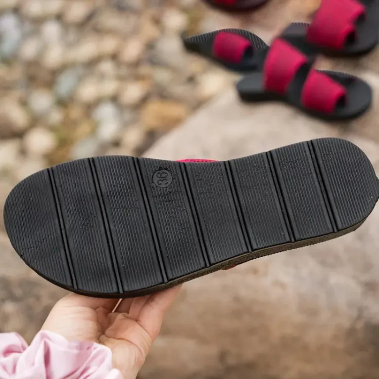 Hoffmann™ | Sandalen aus perforiertem Mesh